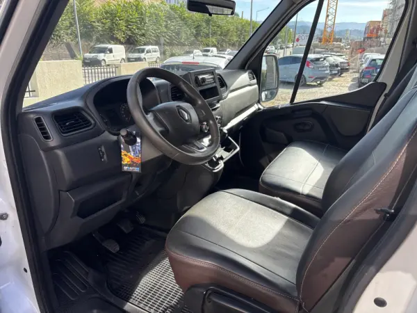 Renault Master 2.3 dCi L2 3.5T CD 10