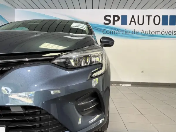 Renault Clio 1.0 TCe Intens Bi-Fuel 26