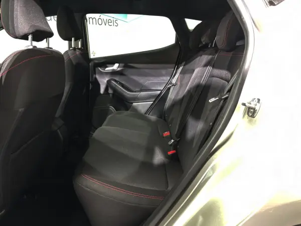 Ford Fiesta 1.0 EcoBoost ST-Line 10