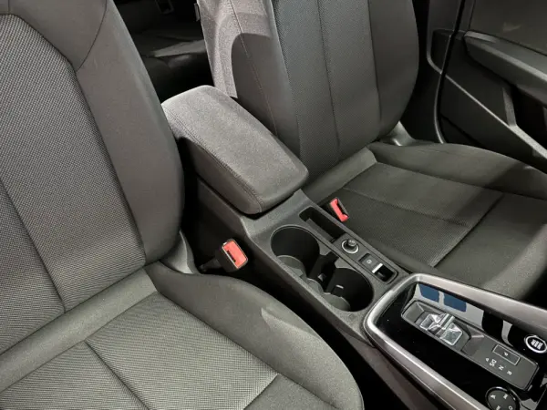 Audi A3 Sportback 40 TFSIe S tronic advanced 17