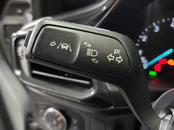 Ford Puma 1.0 EcoBoost MHEV Titanium Design 19