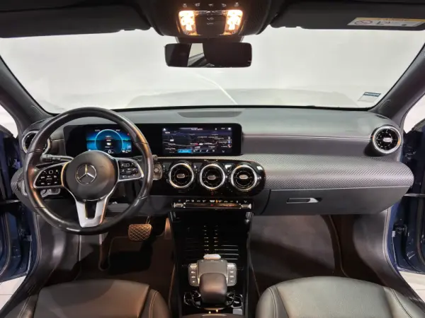 Mercedes-Benz A 250 e Style Plus 2