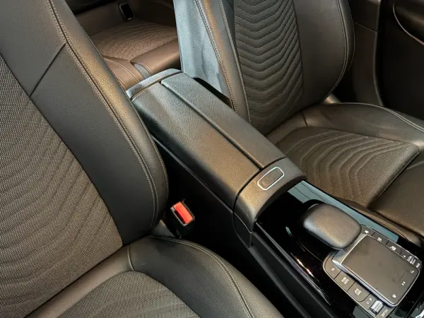 Mercedes-Benz A 250 e Style Plus 16