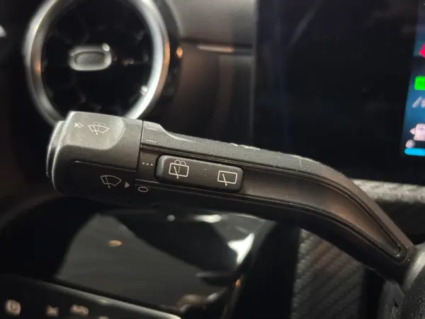 Mercedes-Benz A 250 e Style Plus 19