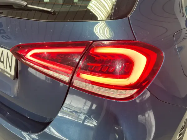 Mercedes-Benz A 250 e Style Plus 26