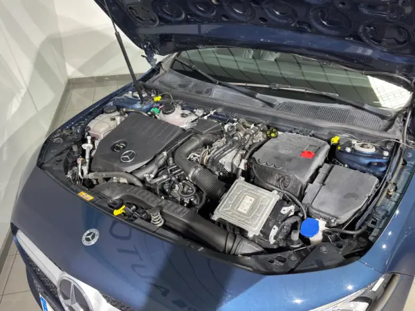 Mercedes-Benz A 250 e Style Plus 27