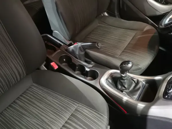 Opel Astra 1.3 CDTi Enjoy 13