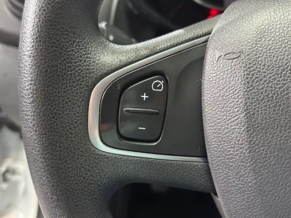 Renault Clio 1.5 dCi Zen 13