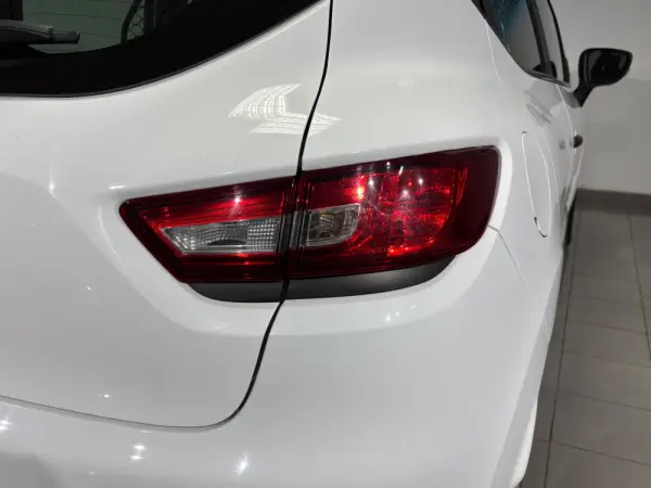 Renault Clio 1.5 dCi Zen 21