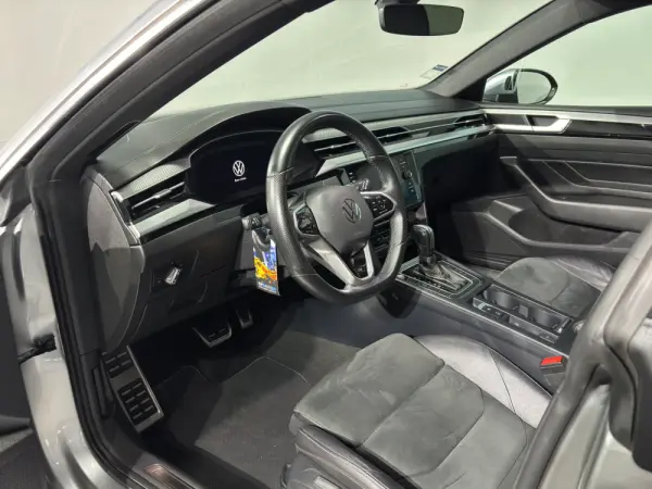 Volkswagen Arteon Shooting Brake 2.0 TDI R-Line DSG 9