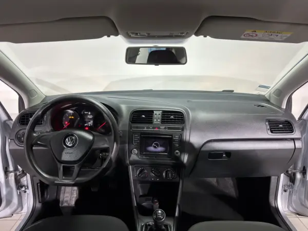Volkswagen Polo 1.0 (Blue Motion ) Trendline 2