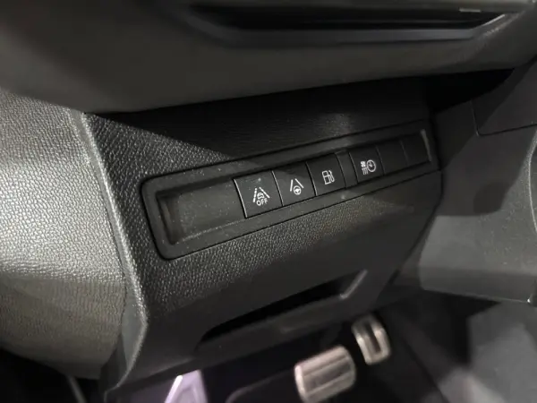 Peugeot 3008 1.6 Hybrid GT Line e-EAT8 24