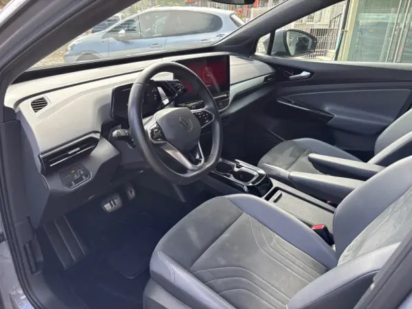 Volkswagen ID.5 77 kWh Pro 8