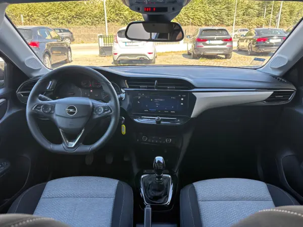 Opel Corsa 1.2 T Edition 2