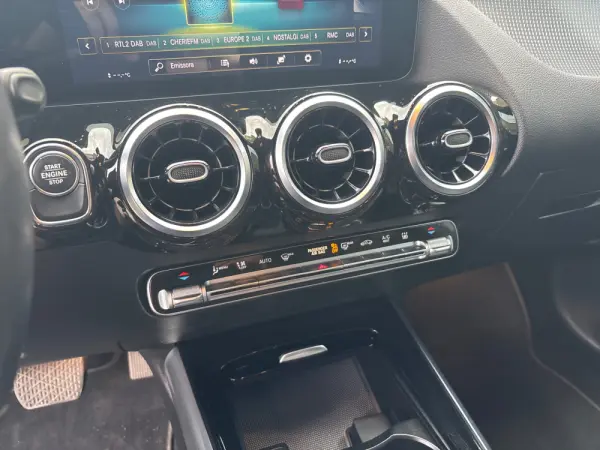 Mercedes-Benz GLA 250 e 8G-DCT Style 16