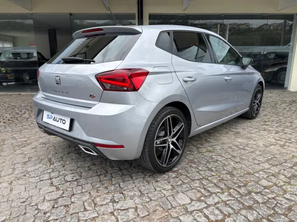 SEAT Ibiza 1.0 TSI FR DSG 5