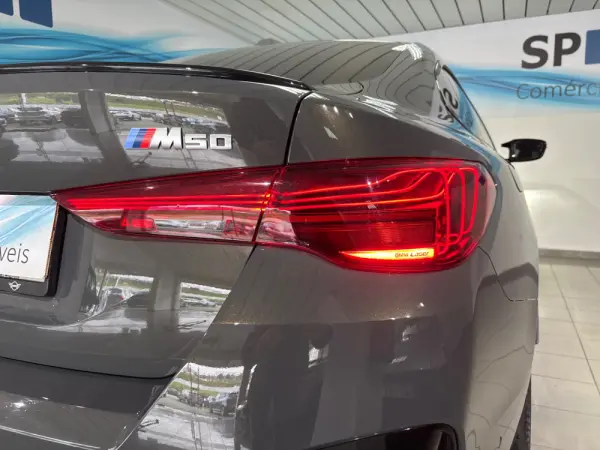 BMW i4 M50 Pack Desportivo M Pro 29