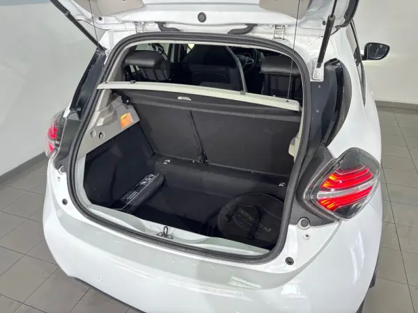 Renault Zoe (c/ Bateria) Exclusive 50 27