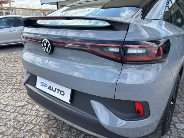 Volkswagen ID.5 77 kWh Pro 31