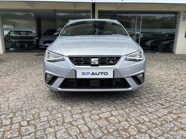 SEAT Ibiza 1.0 TSI FR DSG 3