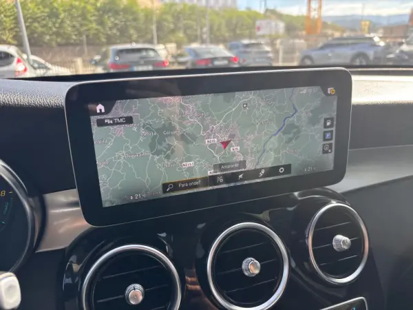 Mercedes-Benz GLC 300 e 4Matic 12