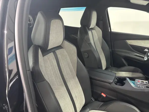 Peugeot 3008 1.6 Hybrid GT Line e-EAT8 10