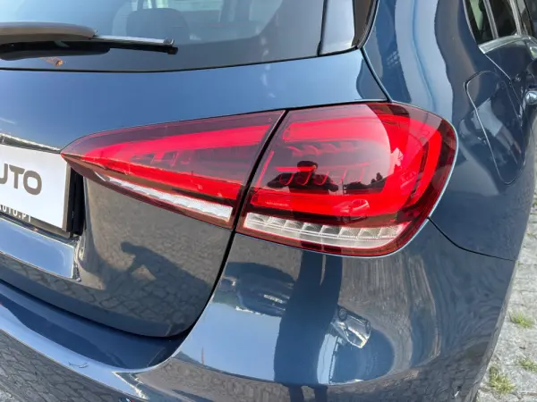 Mercedes-Benz A 250 e Style Plus 28