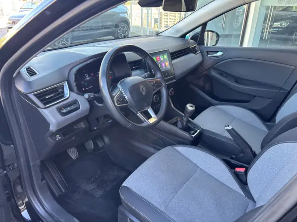 Renault Clio 1.0 TCe Evolution Bi-Fuel 8