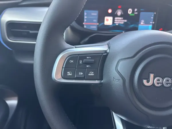 Jeep Avenger 54 kWh Summit 22