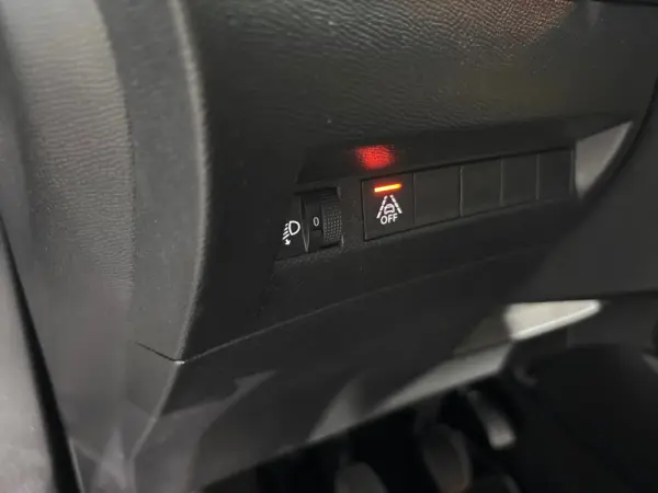 Peugeot 2008 1.2 PureTech Active 24