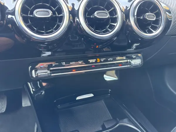 Mercedes-Benz A 250 e Style Plus 15
