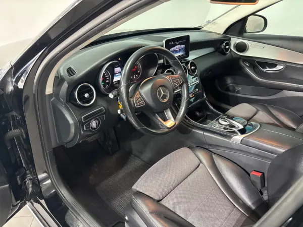 Mercedes-Benz C 200 BlueTEC Avantgarde Aut. 8