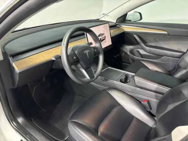 Tesla Model 3 Long Range Tração Traseira 7