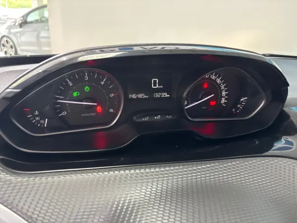 Peugeot 208 1.6 BlueHDi Active 23