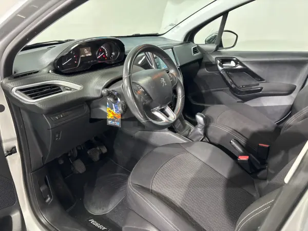 Peugeot 208 1.6 BlueHDi Active 7