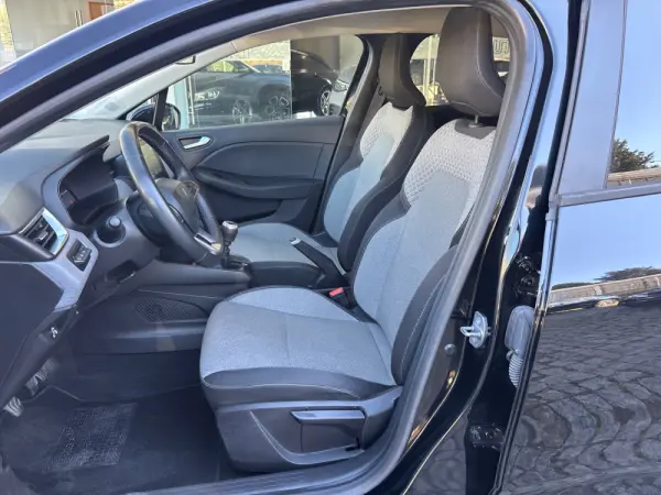 Renault Clio 1.0 TCe Evolution Bi-Fuel 7