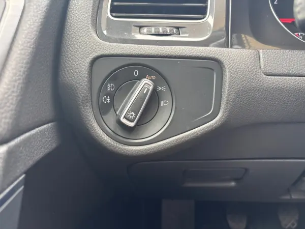 Volkswagen Golf Variant 1.6 TDi Confortline 24