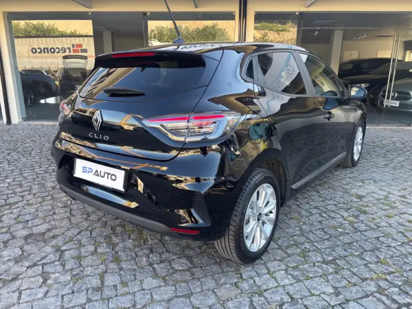 Renault Clio 1.0 TCe Evolution Bi-Fuel 5