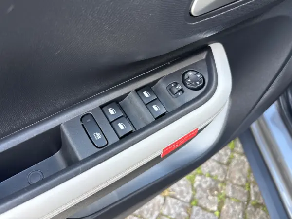 Citroen e-C3 44 kWh Autonomia Conforto Max 25