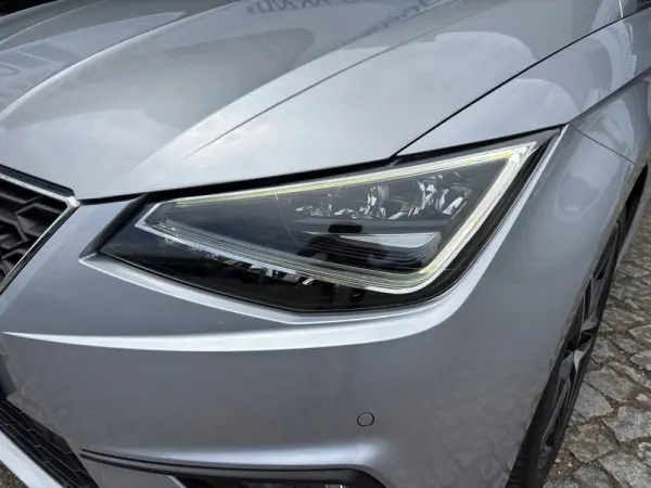 SEAT Ibiza 1.0 TSI FR DSG 25