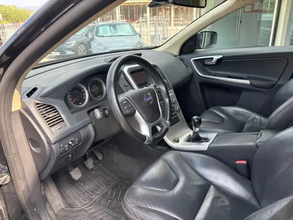 Volvo XC 60 2.4 D Drive Momentum 3