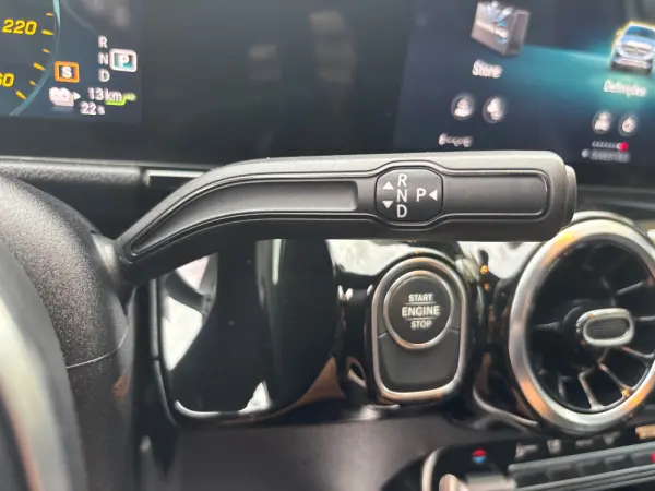 Mercedes-Benz GLA 250 e 8G-DCT Style 23