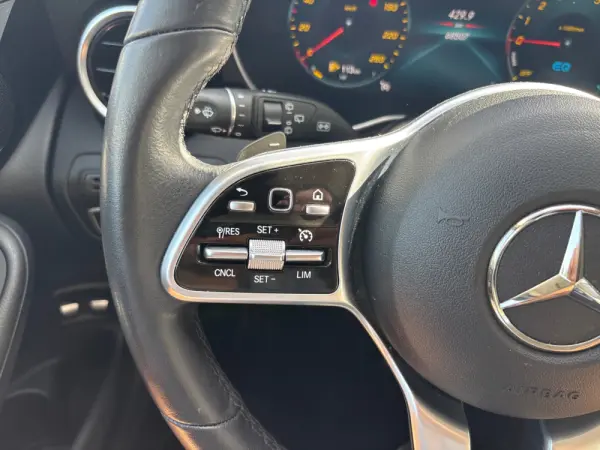 Mercedes-Benz GLC 300 e 4Matic 21