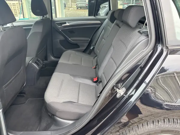 Volkswagen Golf Variant 1.6 TDi Confortline 10