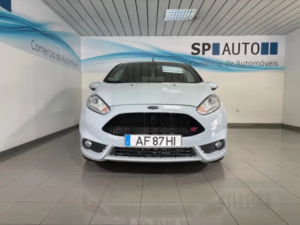 Ford Fiesta 1.6 EcoBoost ST200 3