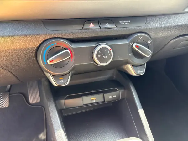 Kia Stonic 11
