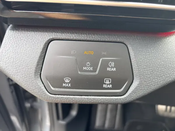 Volkswagen ID.5 77 kWh Pro 27
