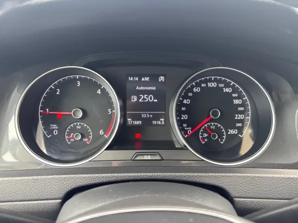 Volkswagen Golf Variant 1.6 TDi Confortline 23