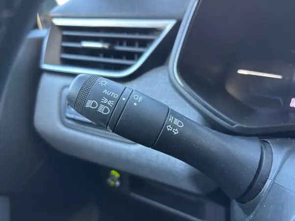 Renault Clio 1.0 TCe Evolution Bi-Fuel 19