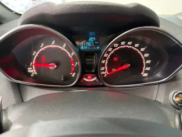 Ford Fiesta 1.6 EcoBoost ST200 21